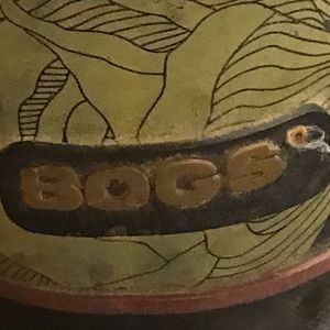 Bogs boots size 10 women’s waterproof weatherproof